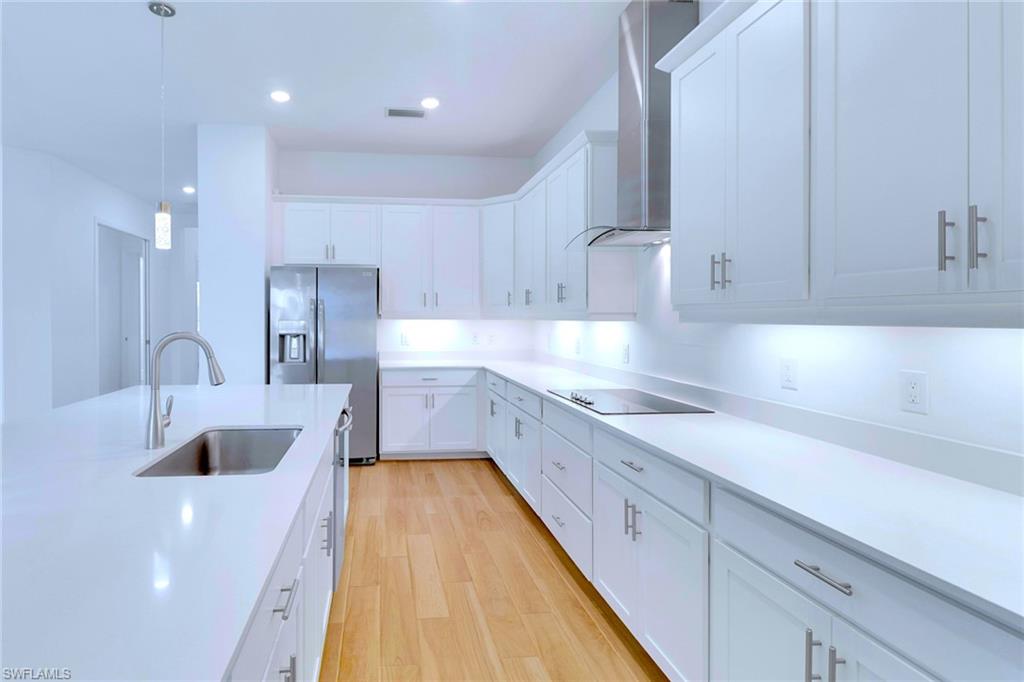 5927 Sunningdale ST, AVE MARIA