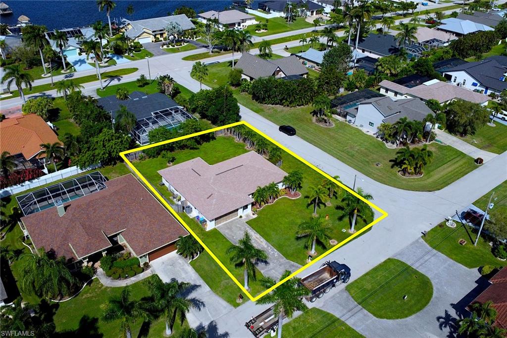 721 SW 56th ST, CAPE CORAL