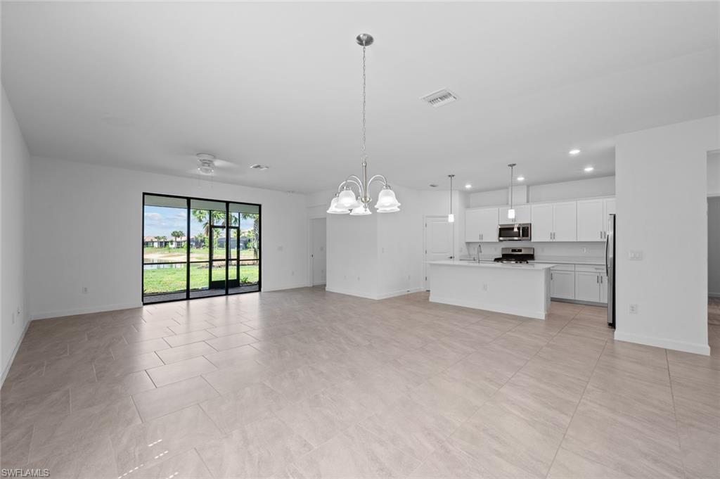 18271 Ridgeline DR, ESTERO