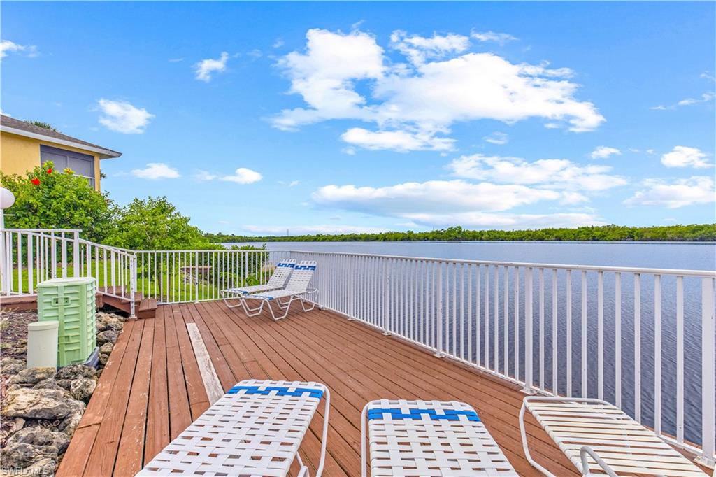 1295 Mainsail DR # 912, NAPLES Unit: 912