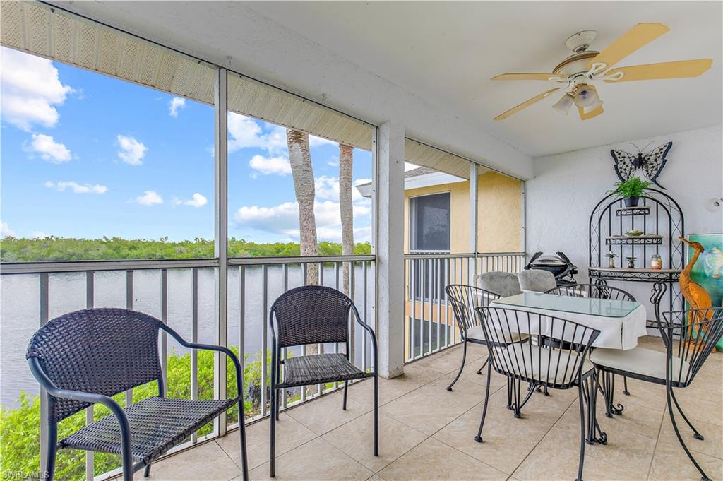 1295 Mainsail DR # 912, NAPLES Unit: 912