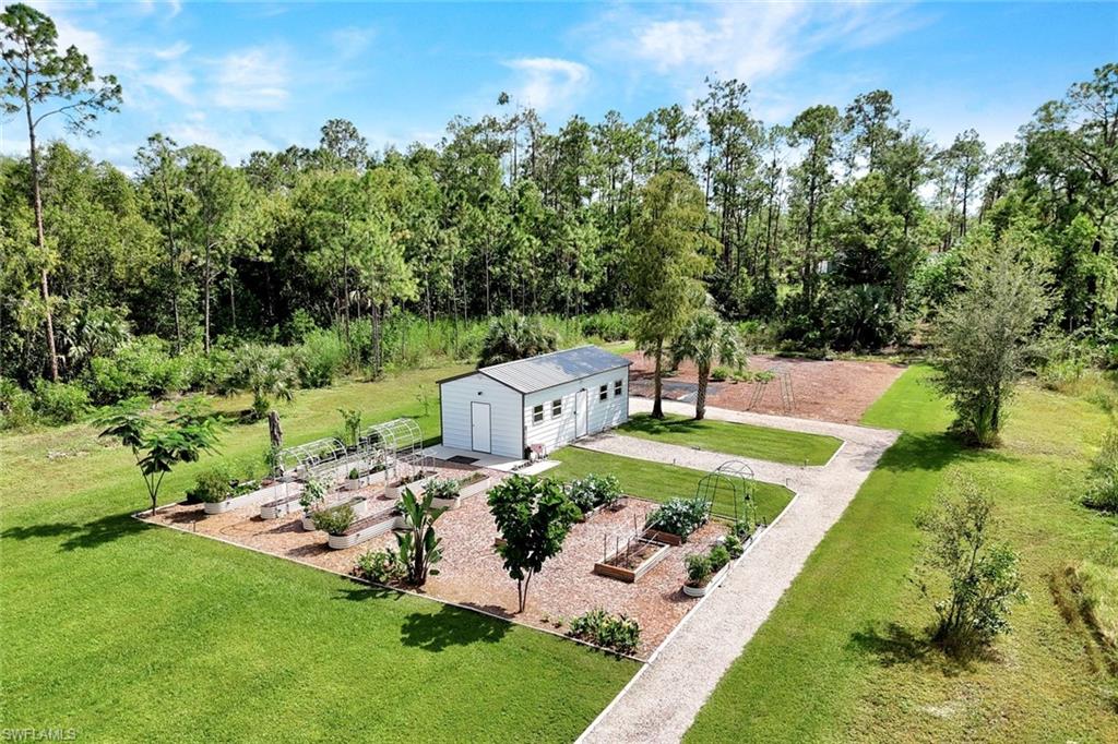 2552 52nd AVE NE, NAPLES