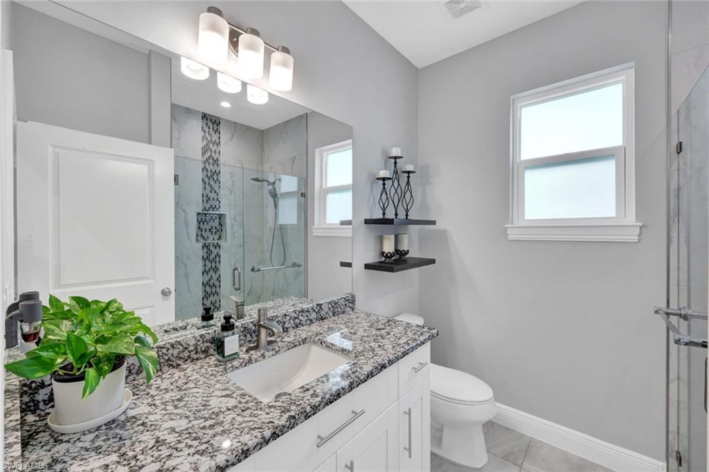 2552 52nd AVE NE, NAPLES