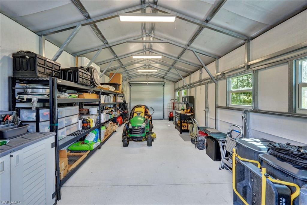 2552 52nd AVE NE, NAPLES