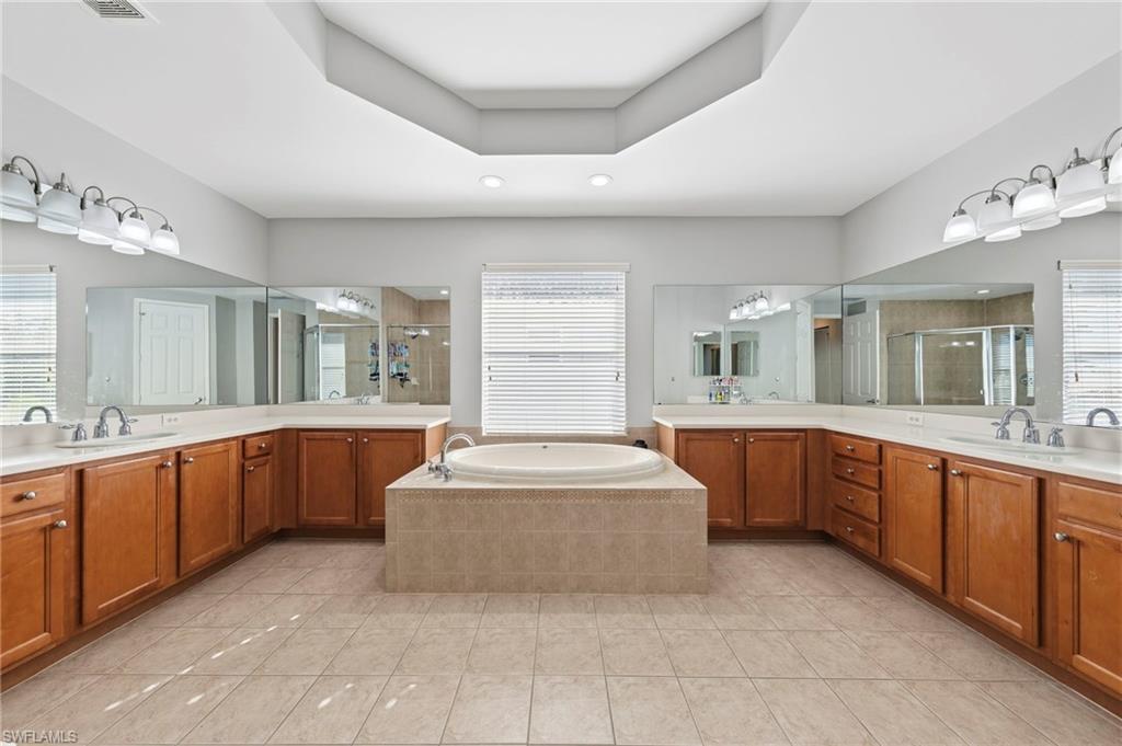 10392 Spruce Pine CT