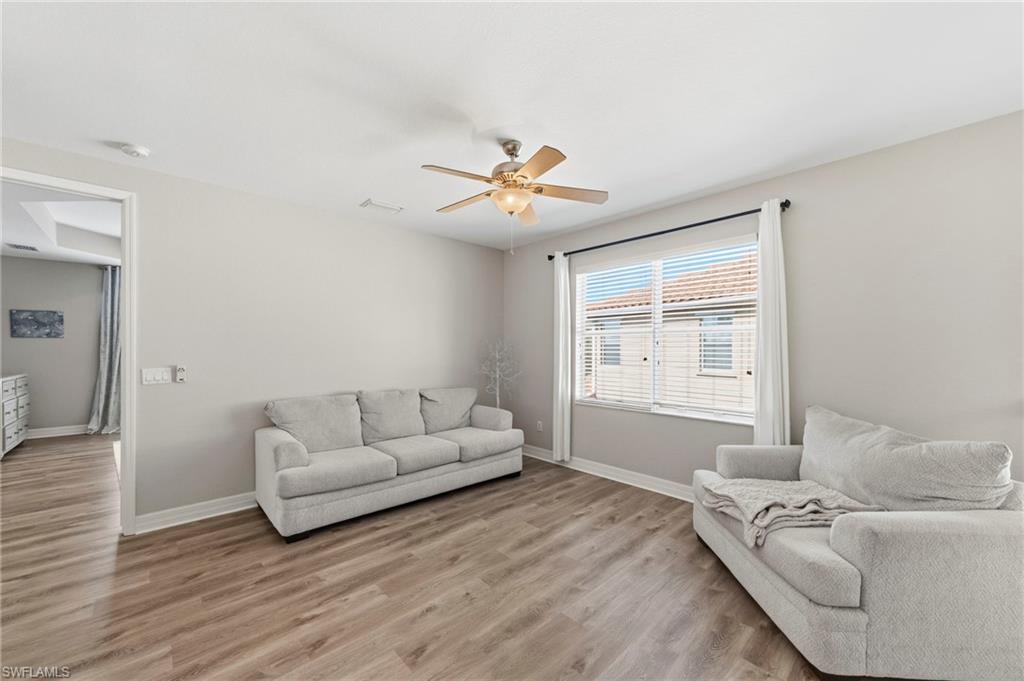 10392 Spruce Pine CT