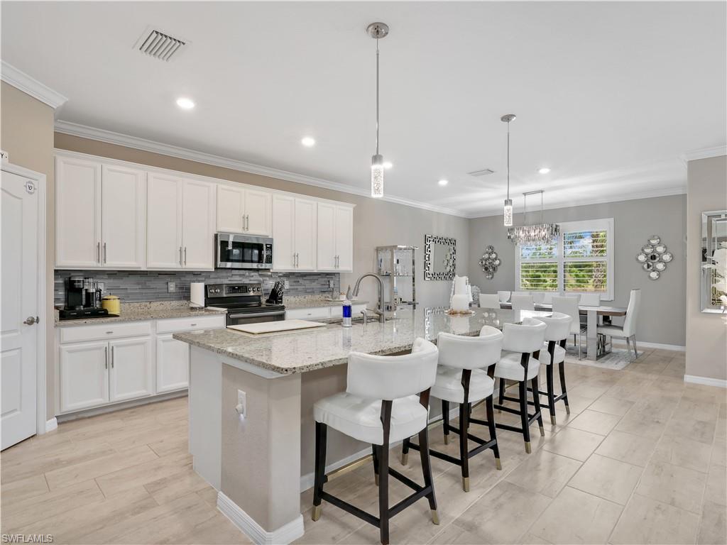 19808 Beverly Park RD