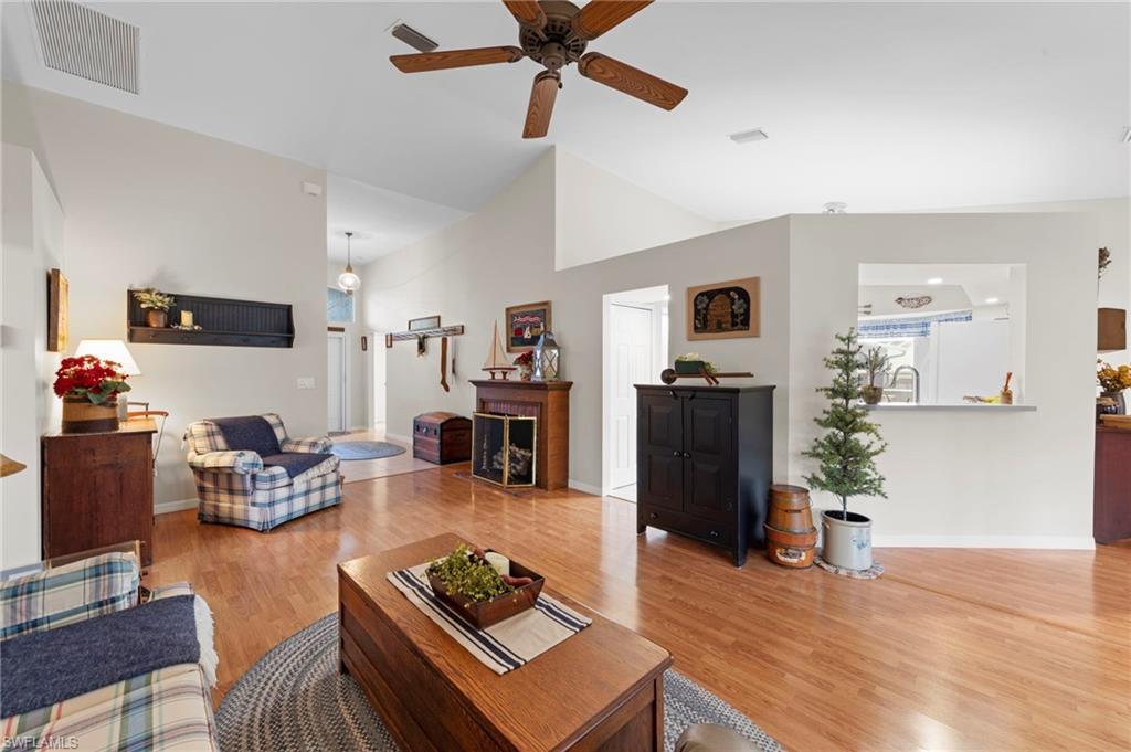 18040 Horseshoe Bay CIR