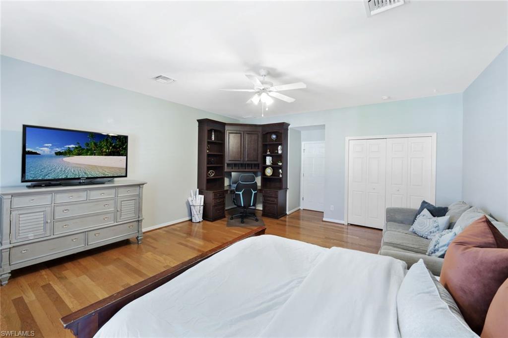 9261 Estero River CIR