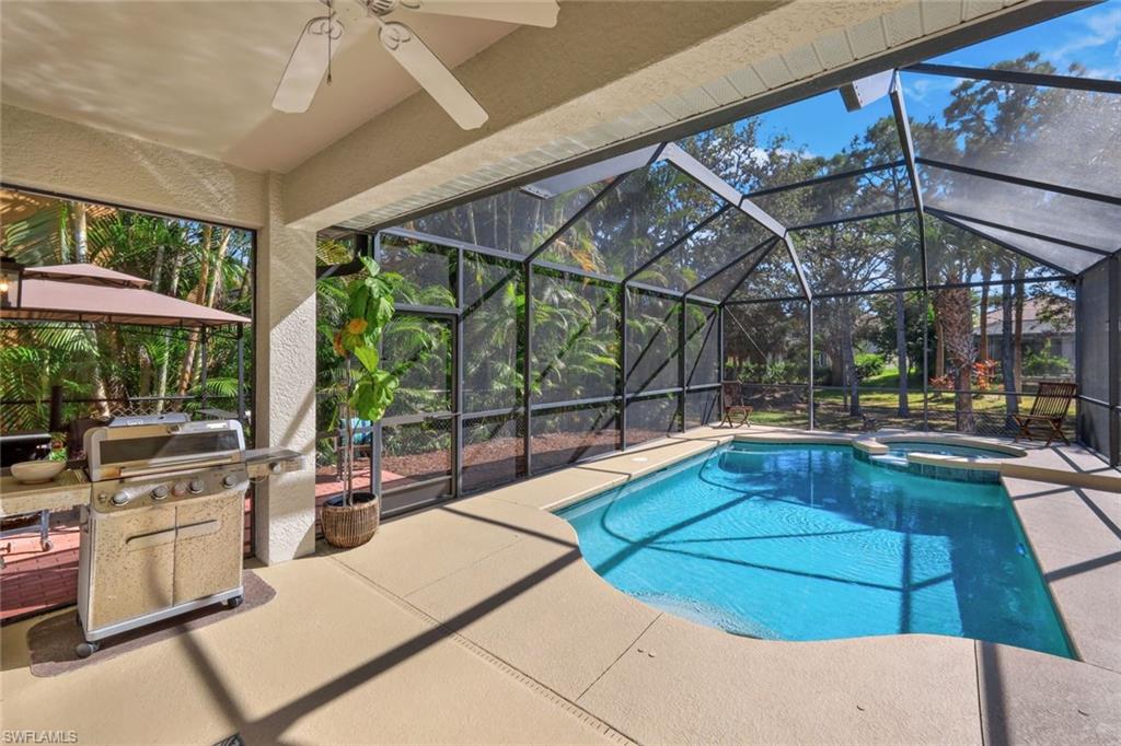 9261 Estero River CIR