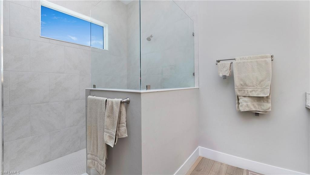 3693 Sapphire Cove CIR