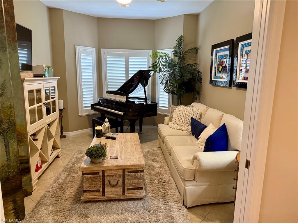 240 Via Perignon # 1 Unit: 9-1