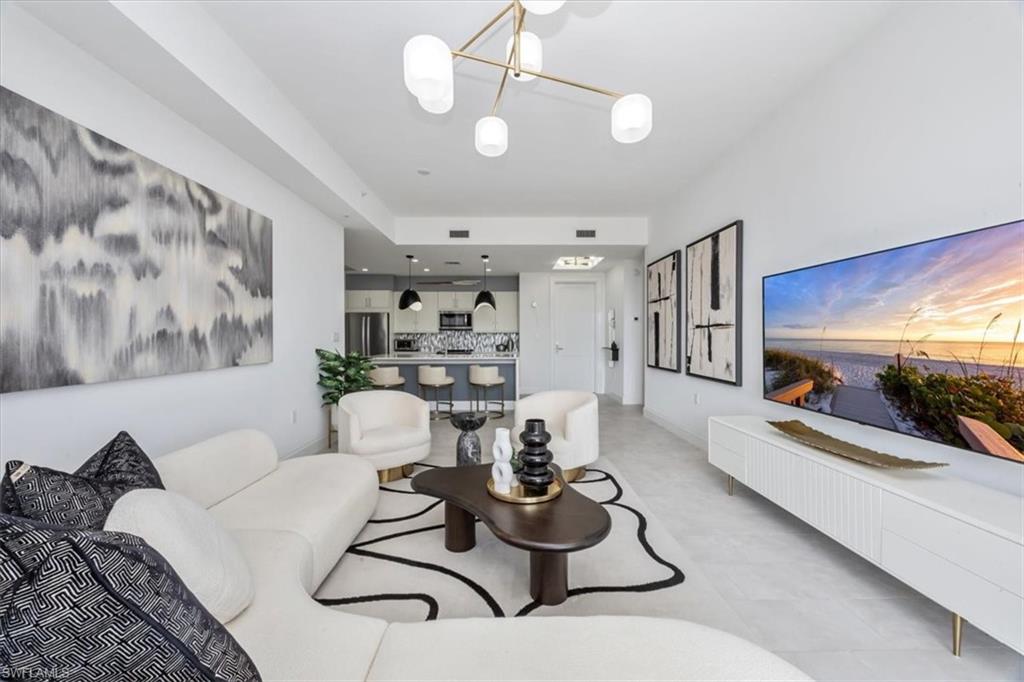 1111 Central AVE # 401