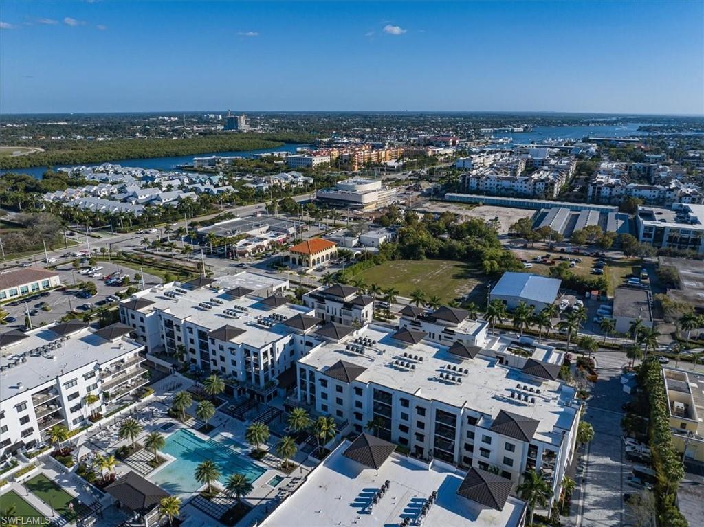 1111 Central AVE # 401