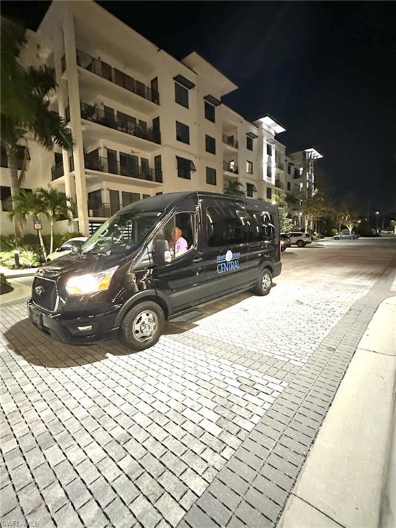 1111 Central AVE # 401