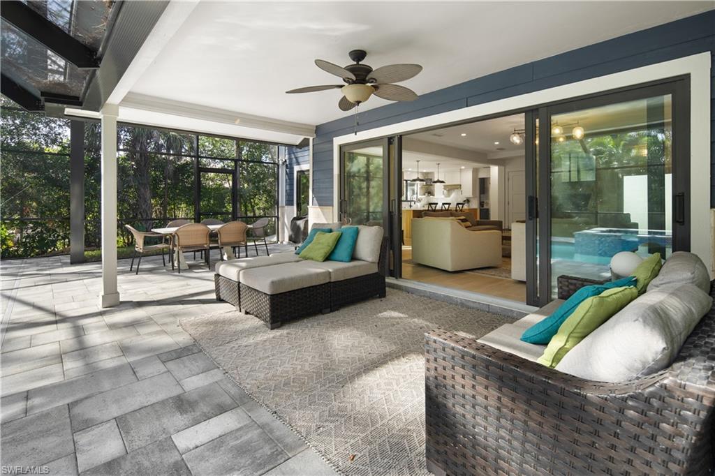 5900 Cypress Hollow WAY