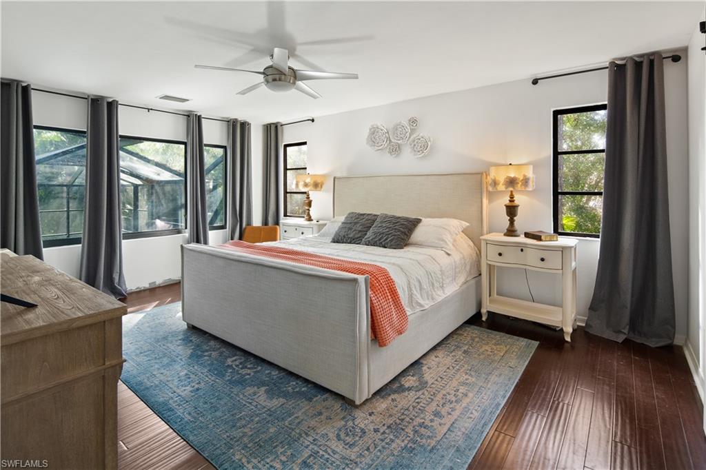 5900 Cypress Hollow WAY