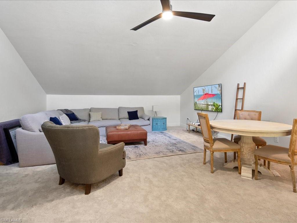 5900 Cypress Hollow WAY