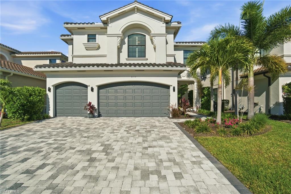 4654 Kensington CIR