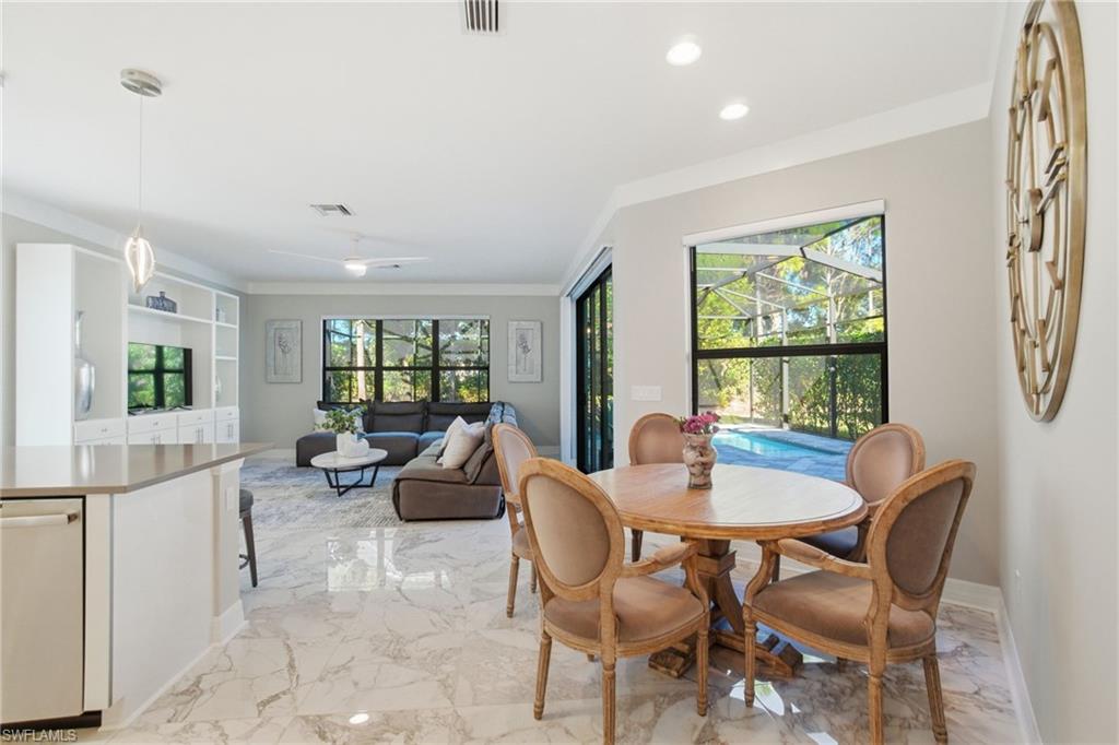 4654 Kensington CIR