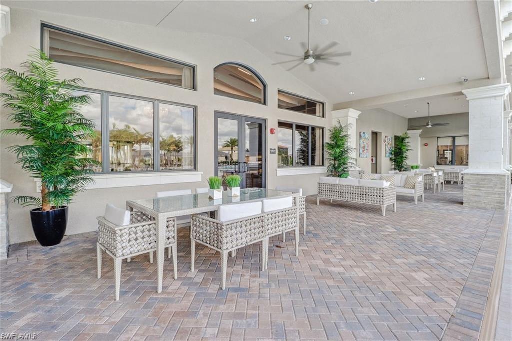 4654 Kensington CIR