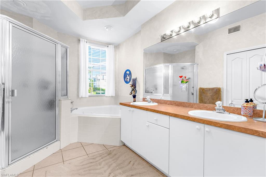 9601 Village View BLVD # 102