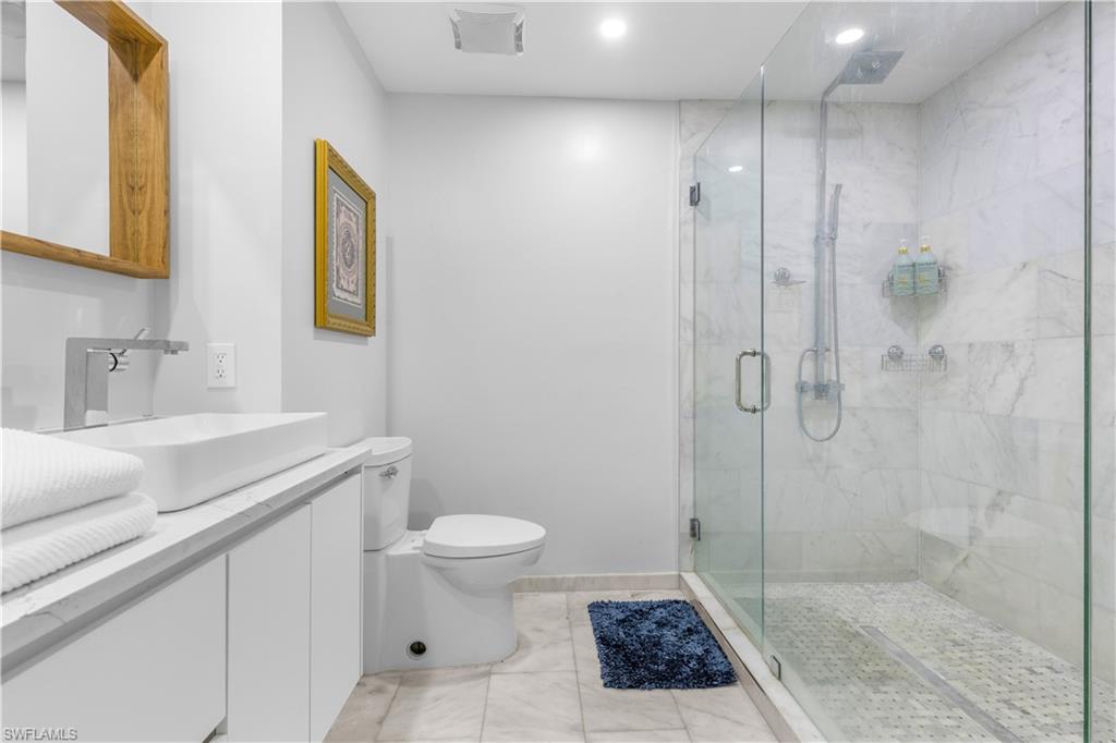 900 Henderson Creek DR # A102