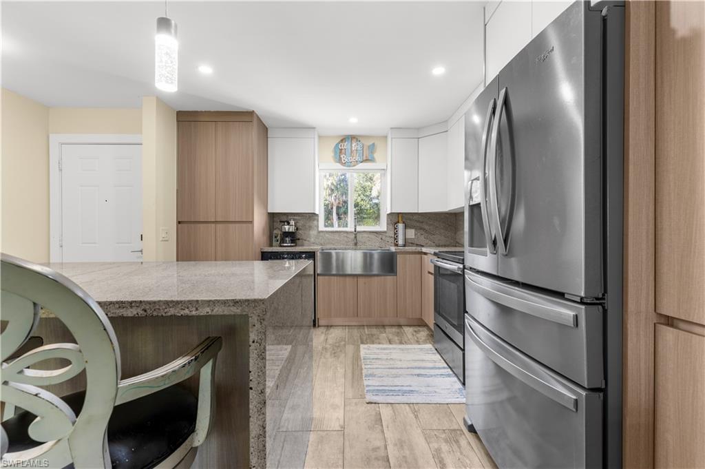 900 Henderson Creek DR # A102