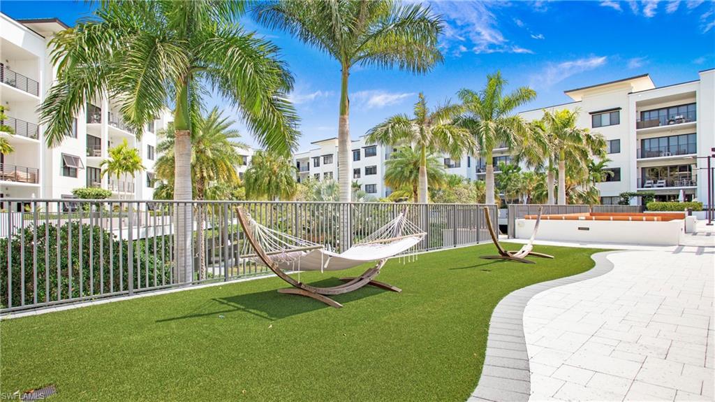 1111 Central AVE # 207