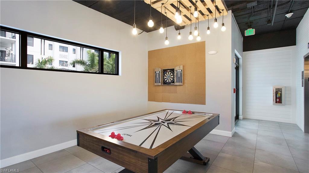 1111 Central AVE # 207