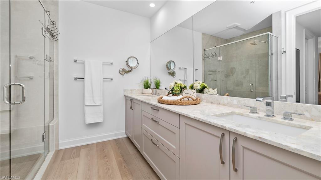 1111 Central AVE # 207