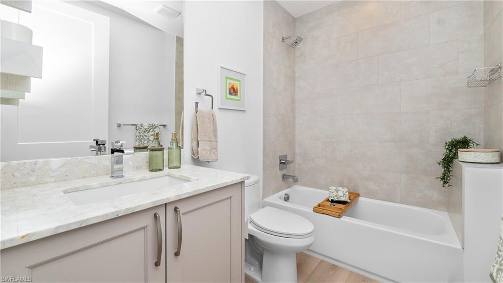 1111 Central AVE # 207