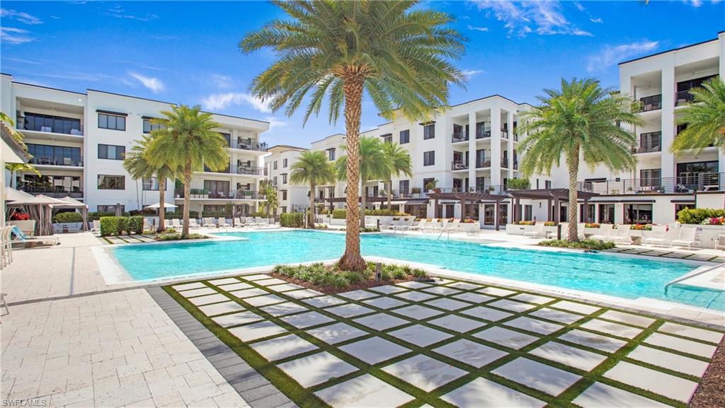 1111 Central AVE # 207