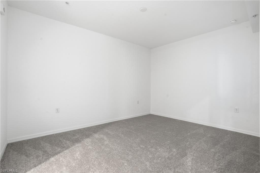 15345 Green Acres AVE # 2127