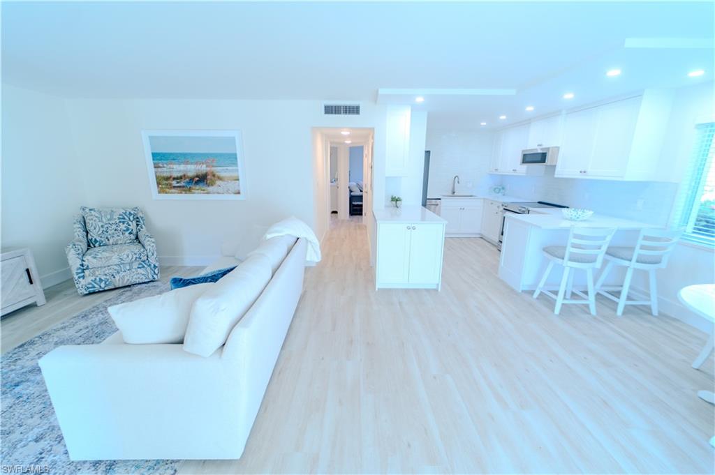 354 Harbour DR # 354