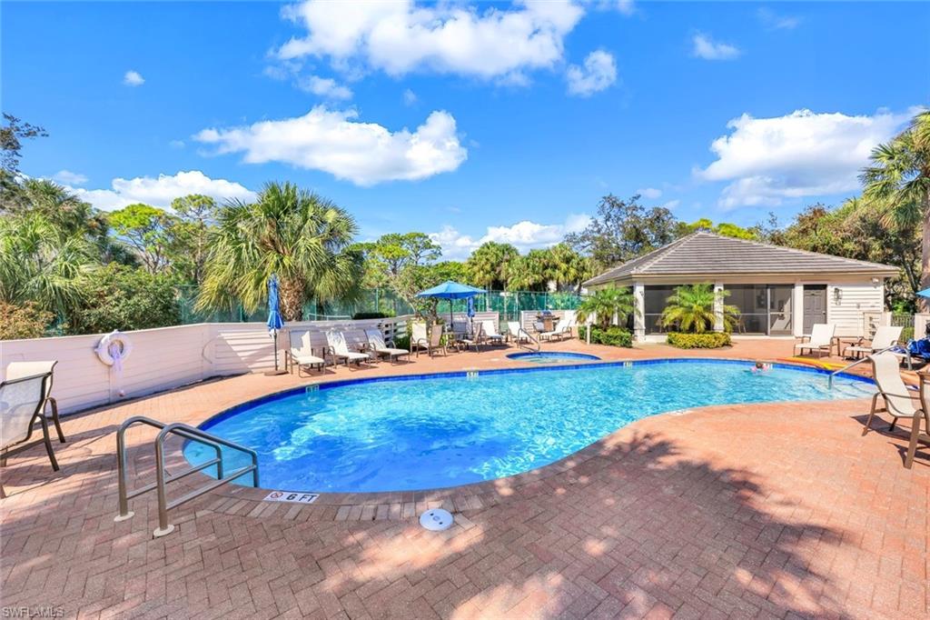 27106 Oakwood Lake DR