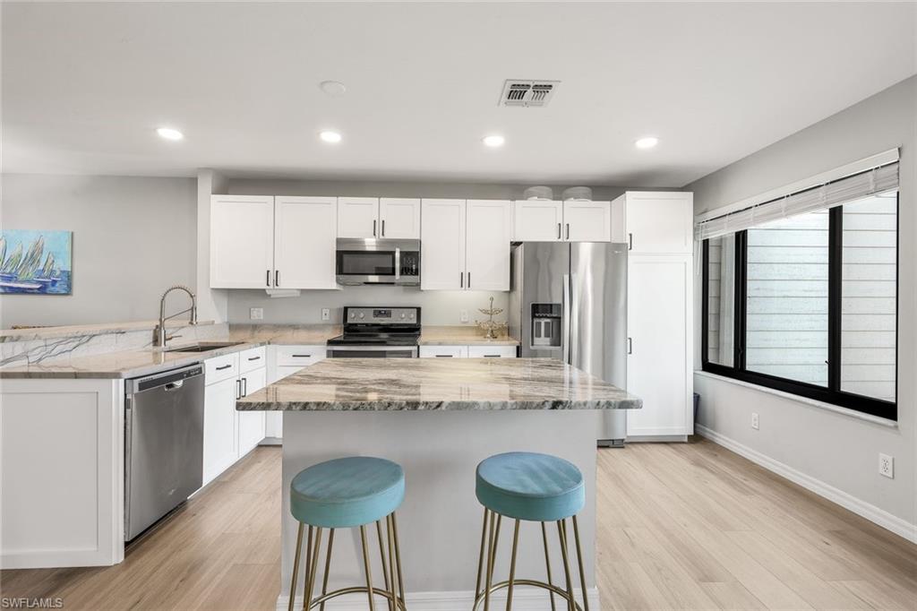 27106 Oakwood Lake DR