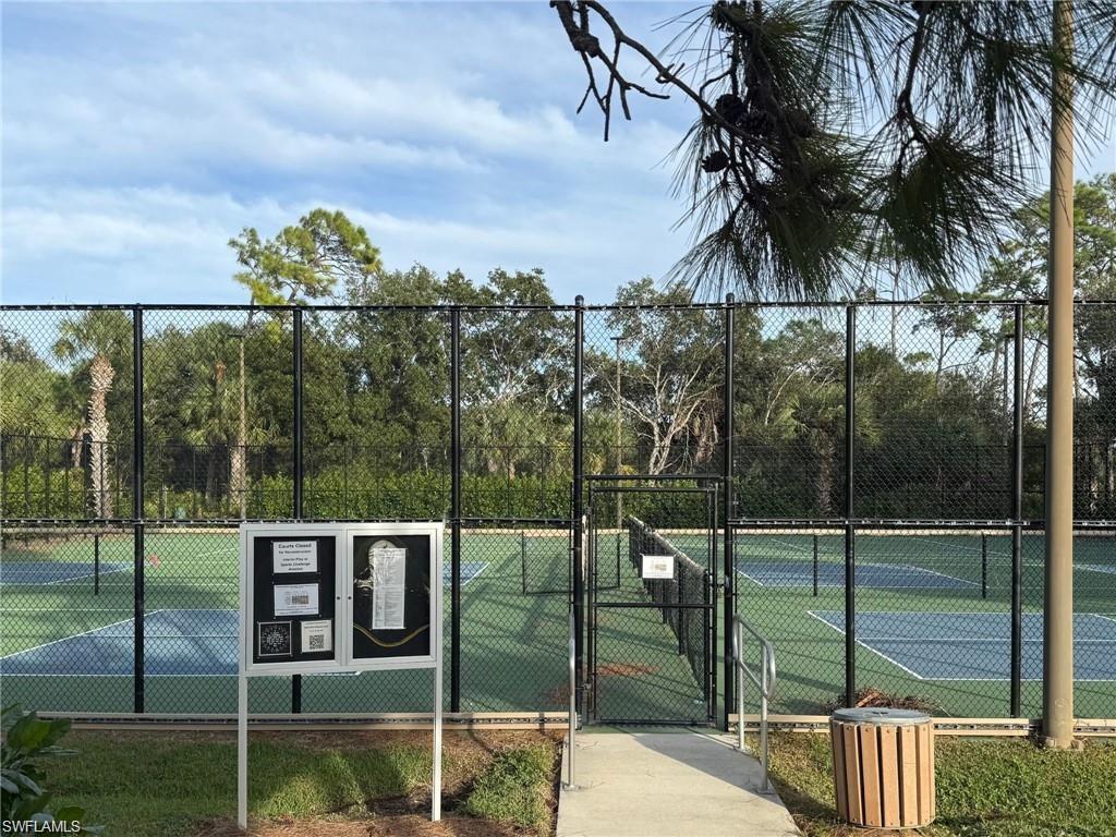 27106 Oakwood Lake DR