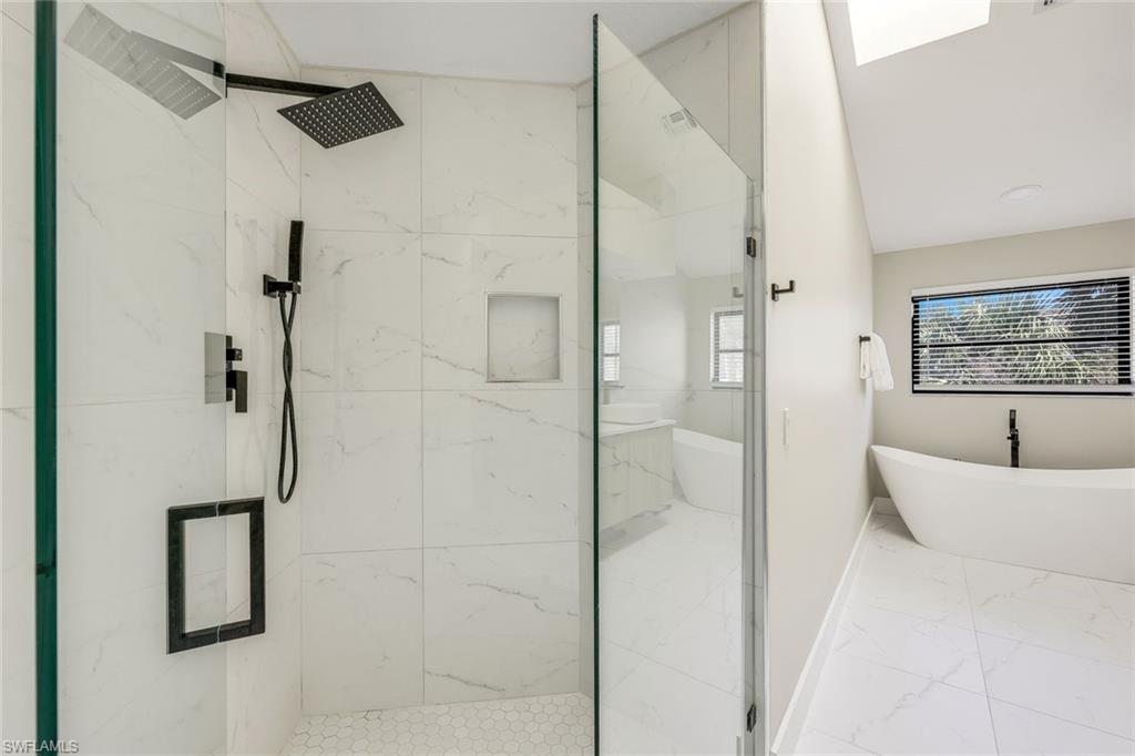 27106 Oakwood Lake DR