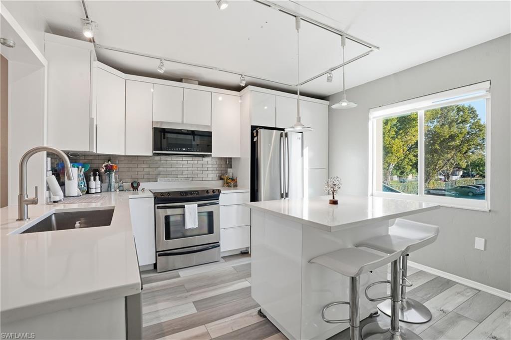 2828 Jackson ST # H6