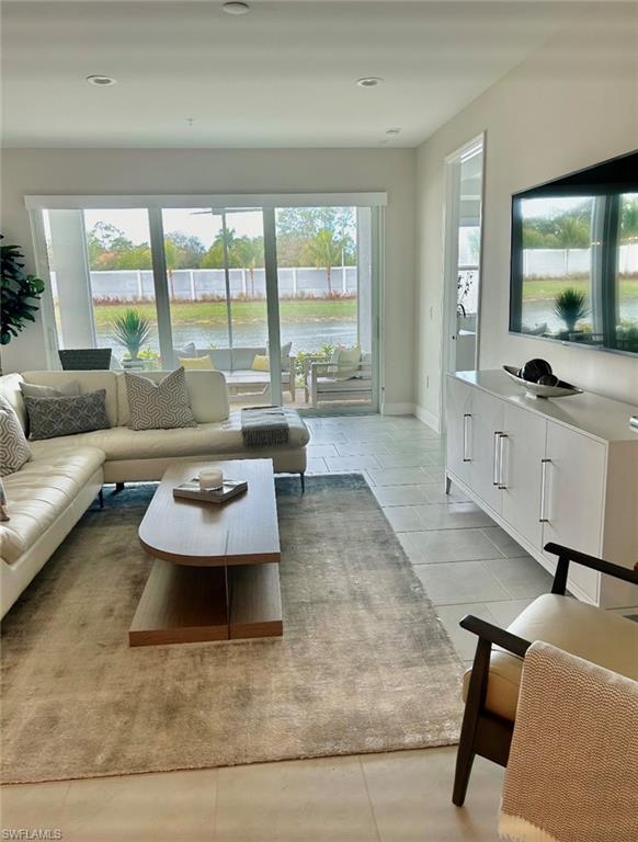 2555 Seychelles DR # 402