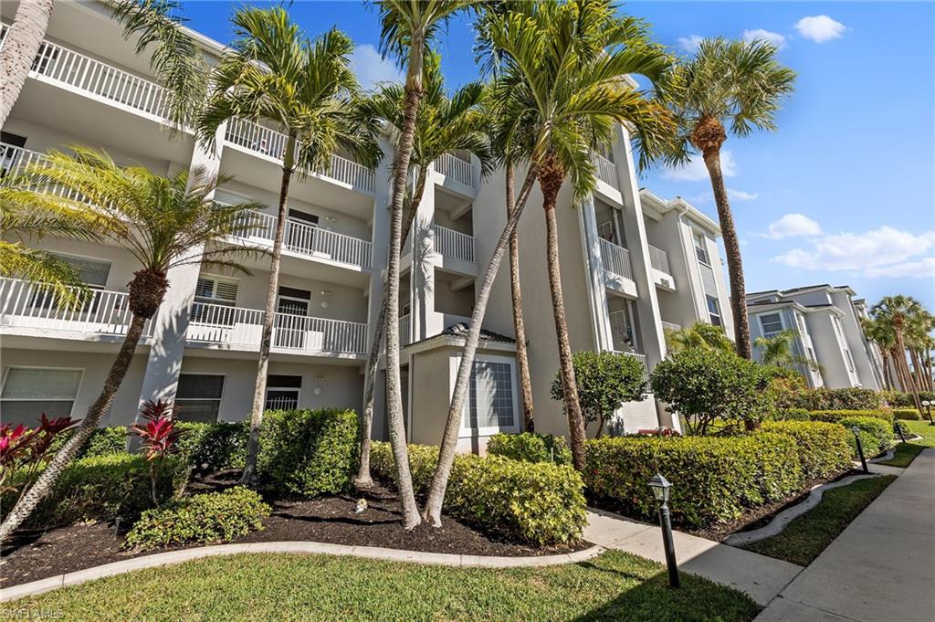 10460 Washingtonia Palm WAY # 1327