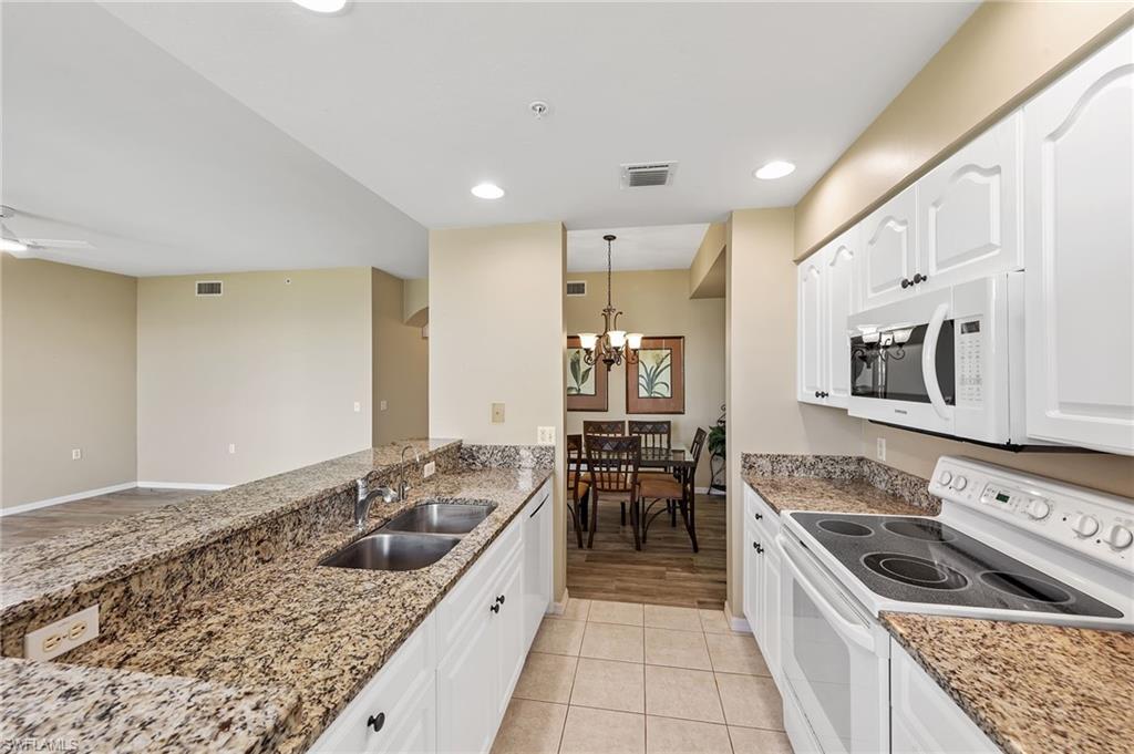 10460 Washingtonia Palm WAY # 1327