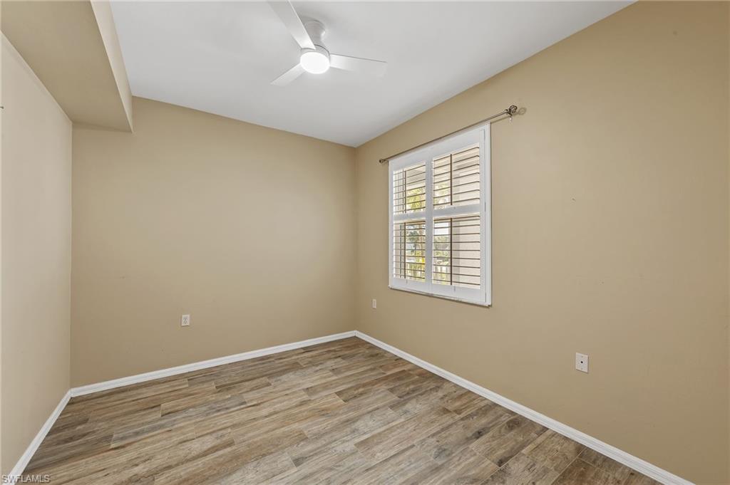 10460 Washingtonia Palm WAY # 1327