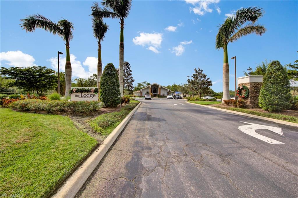 10460 Washingtonia Palm WAY # 1327