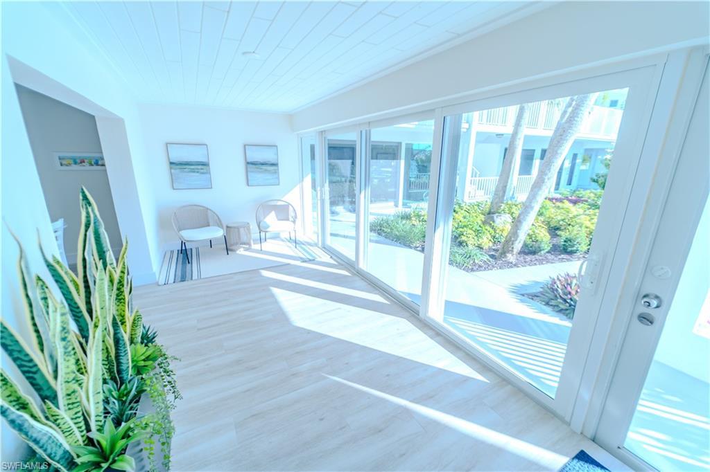 354 Harbour DR # 354