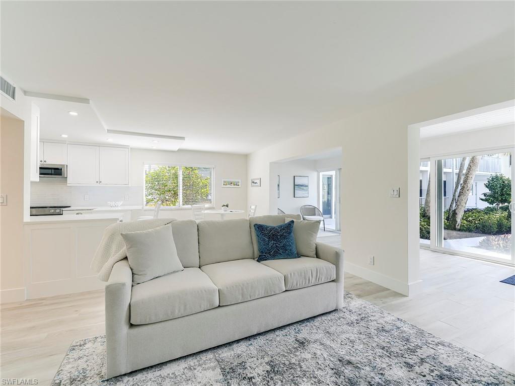 354 Harbour DR # 354