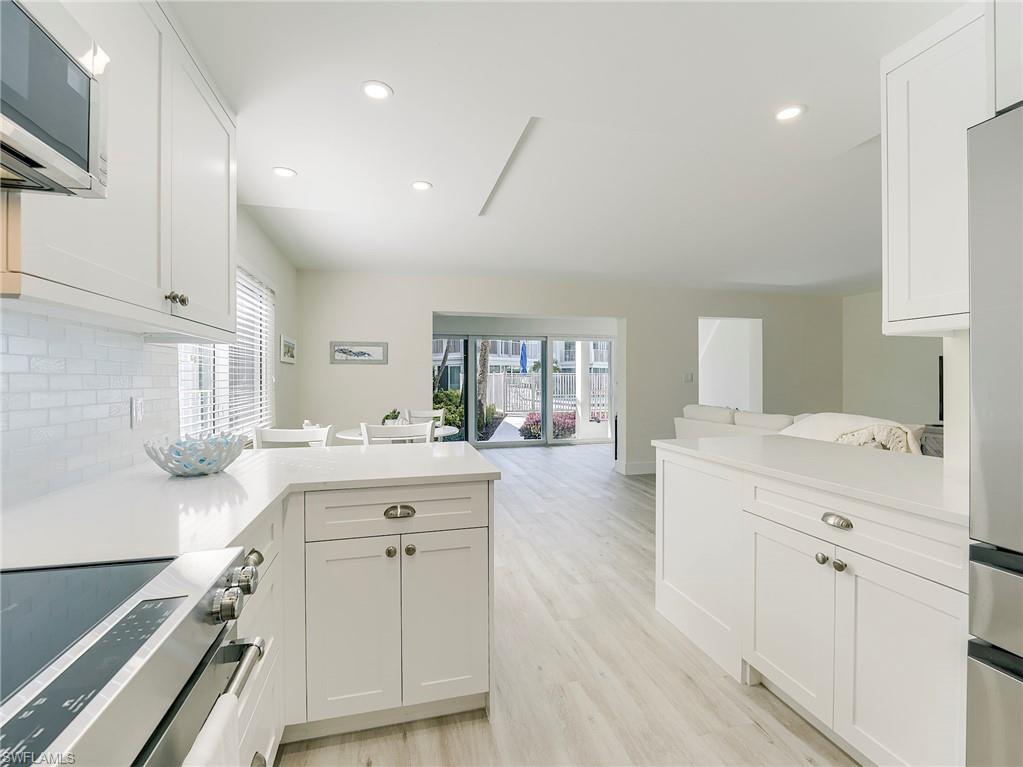 354 Harbour DR # 354