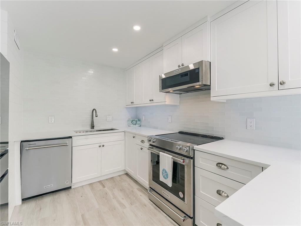 354 Harbour DR # 354