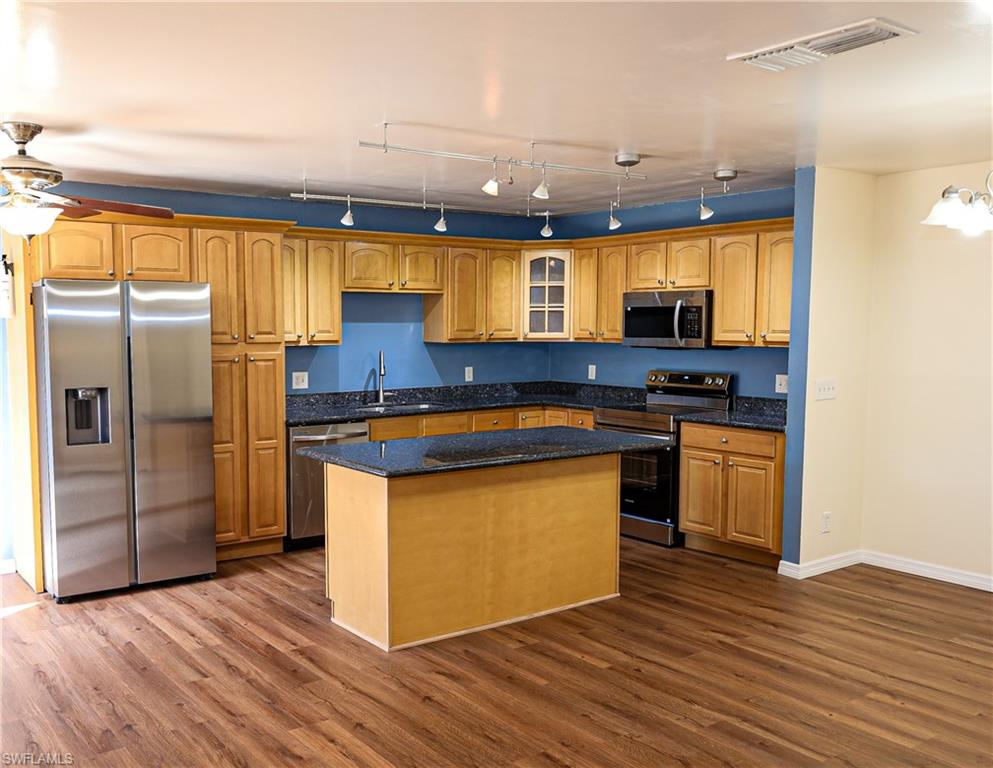 4053 Sandlewood LN # 1